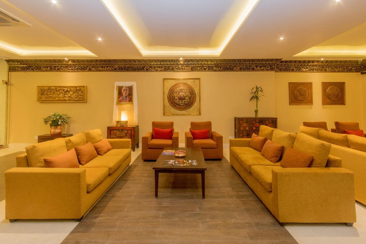 Hotel Tibet International Katmandou Extérieur photo